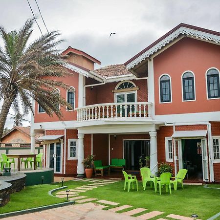 Explore Hostels Negombo Kochchikade Bagian luar foto